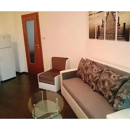 公寓 One-bedroom In *